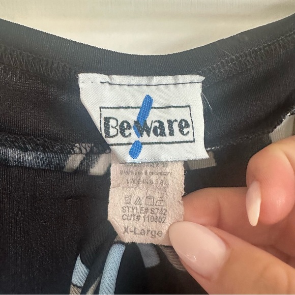 Beware Y2K Groovy Blouse: Size: XL. Multicolor. - Picture 4 of 5